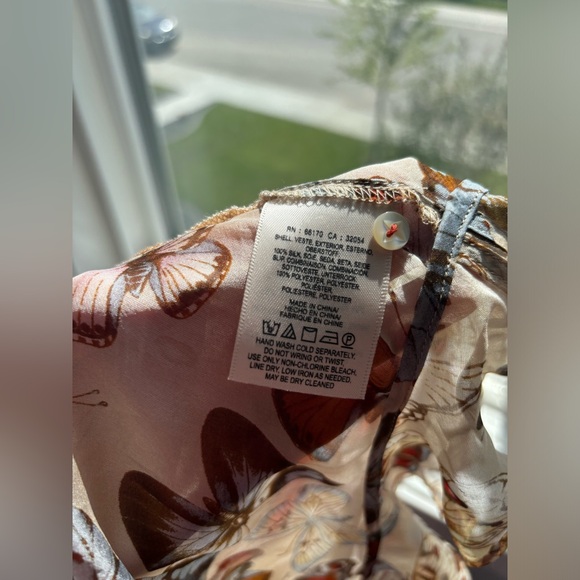 NWOT Moulinette Soeurs Anthropologie Silk Butterfly Blouse Flutter Sleeve Size 4 - Picture 8 of 9